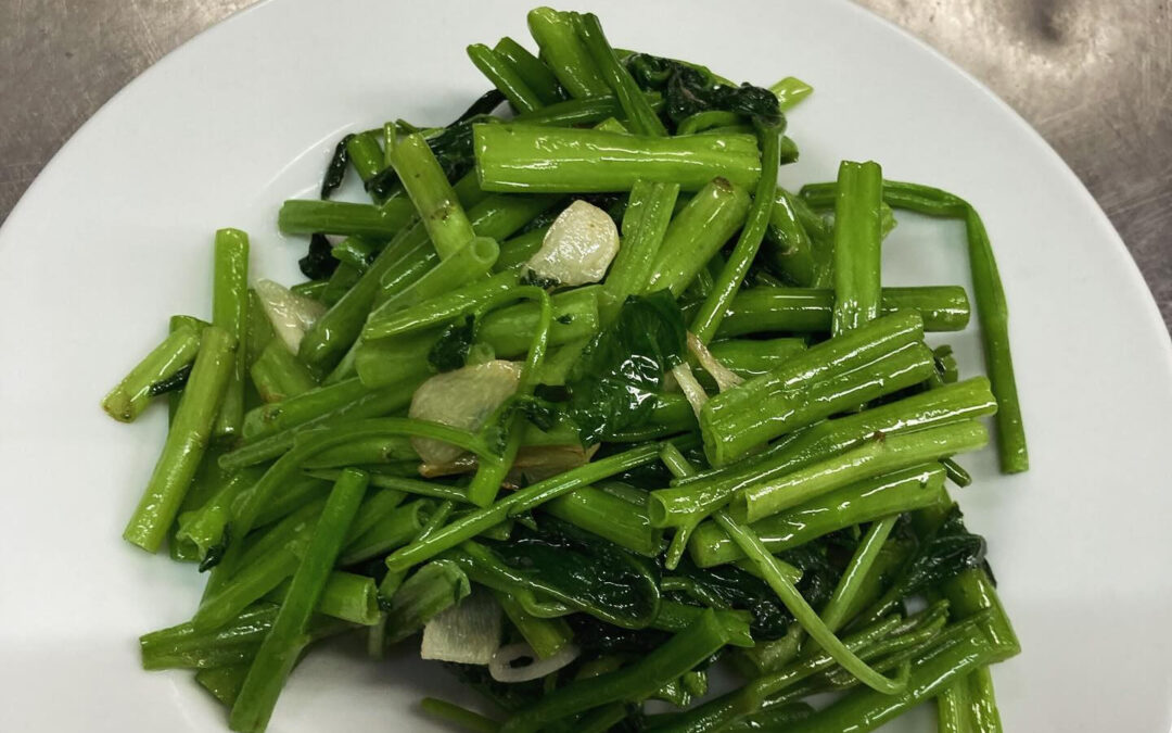 今が旬の夏野菜・・空芯菜