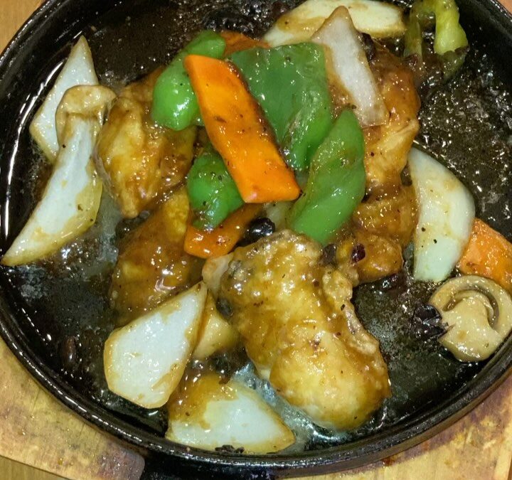 『かきの黒豆ソース炒め』